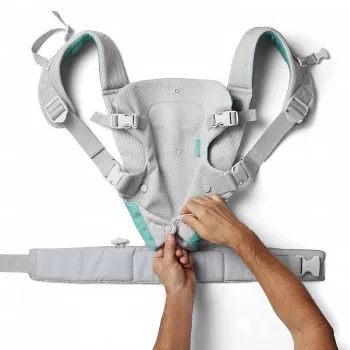 Porte-bébé 4 en 1 convertible Infantino B-KIDS, gris, 3,6–14,5 kg, certifié JPMA, avec bavoir Wonder Cover™ amovible