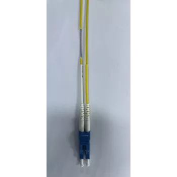 HELOS Câble de raccordement fibre optique Duplex, LC/LC, 9/125 µm, blindage acier, 18 m (51940.18A)
