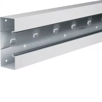 Hager BRS6517019016 Base de goulotte de plinthe 68x170mm 80mm blanc signalisation