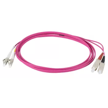 Câble de raccordement fibre optique EFB Elektronik IPL-DR-LCUSCU-4-0750, 7,5 m, OM4, LC vers SC, duplex, LSZH