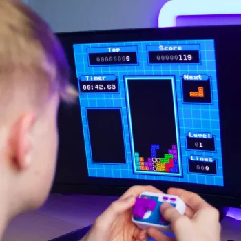 FIZZ CREATIONS console d'arcade rétro Tetris Plug-and-Play sans fil avec manette