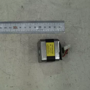 Samsung moteur pas à pas NEMA 17 1,2 A 5,2 W 2,2 V 17PM-K049-P6WS JC31-00158A