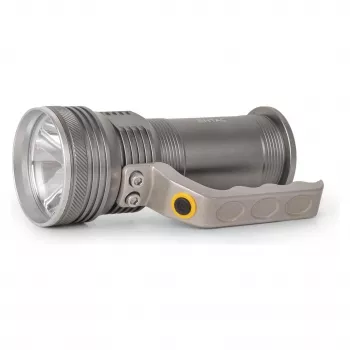 Lampe torche LED ENTAC 5W T6 aluminium 2x18650 avec chargeur secteur