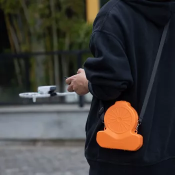 Étui rigide de transport SUNNYLIFE pour drone DJI Flip avec sangle, orange / FP-SN953-C