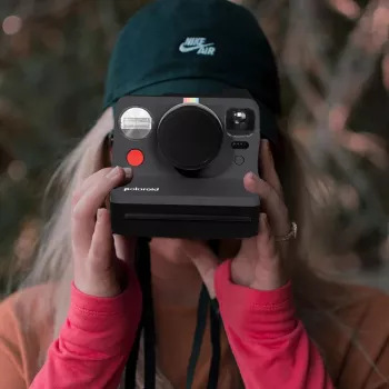 Cache-objectif de protection en aluminium LOVEINSTANT pour Polaroid Now Now+ noir
