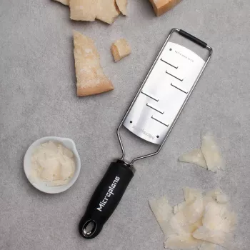 Microplane Gourmet râpe grand économe noire