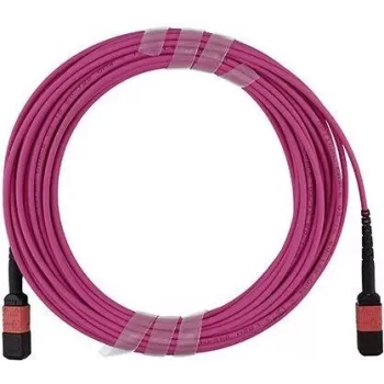 Câble trunk fibre multimode BlueOptics MPO/UPC vers MPO/UPC OM4, 12 fibres, polarité type B, 5m, LSZH, compatible Infortrend