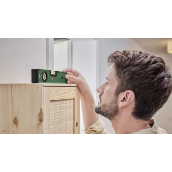 BOSCH DIY Niveau à bulle 25 cm vert avec rainure en V et base fraisée plane
