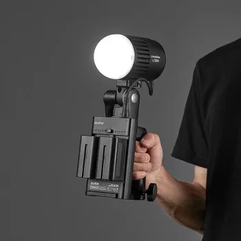 Kit d'accessoires Godox ML-AK pour éclairages LED de la série ML (dôme diffuseur, diffuseur en silicone, mini réflecteur, nid d'abeille, filtres de couleur)
