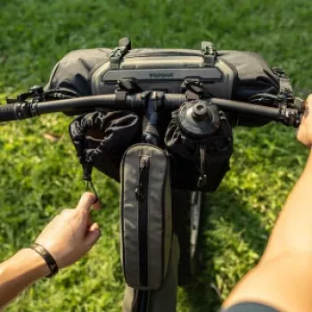 Sacoche de guidon Topeak Freeloader 3,1 L noire avec fixation QuickClick