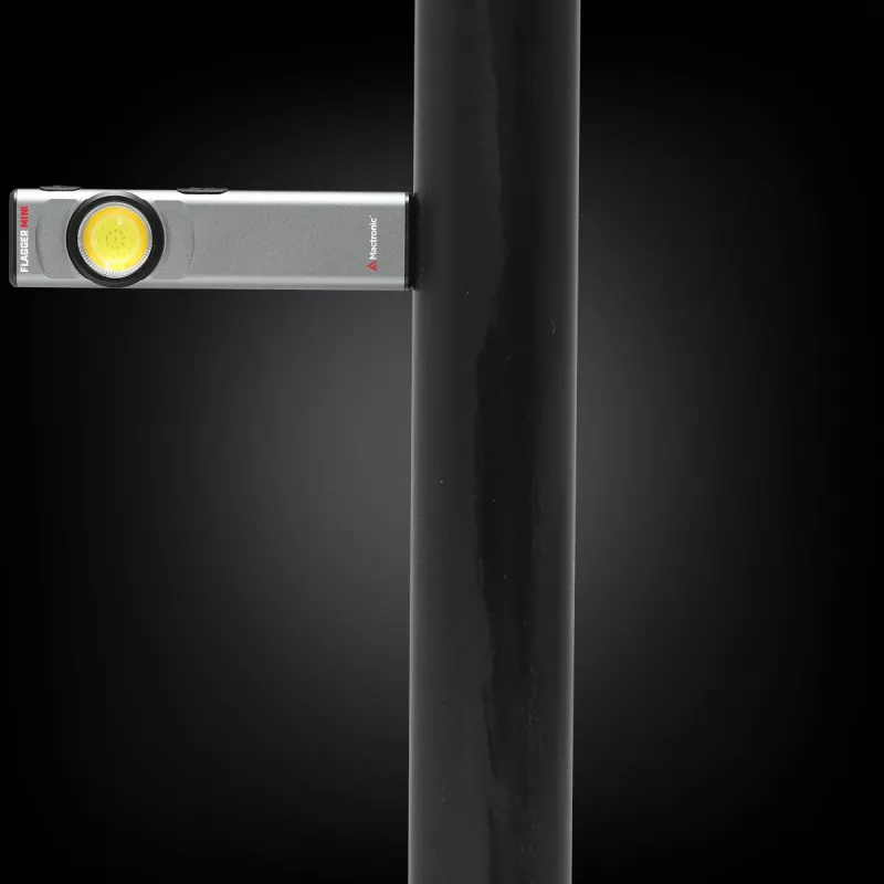 Lampe de poche MacTronic Mini Flagger PHH0134