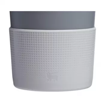Ensemble de 2 housses de protection et capuchons de paille STANLEY pour gobelets isothermes 0,89 L/0,59 L The Quencher Boot + Straw Topper gris clair