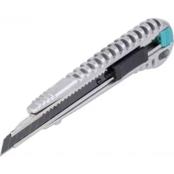 Couteau à lame sécable métallique Wolfcraft 9 mm 4305000