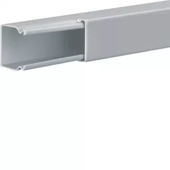 Goulotte de câbles en acier galvanisé Hager LFS200200VERZ 20x20 mm 2 m