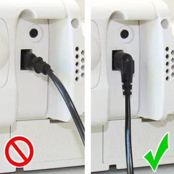 Câble d'alimentation Euro Good Connections, fiche Euro vers prise IEC C7, coudé à 90° aux deux extrémités, blanc, 0,75 m (1550-ZW007W)