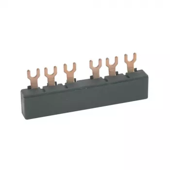 Adaptateur de barre omnibus triphasé Eaton (B3.0/4-PKZ0)