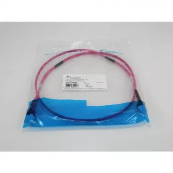 Câble patch fibre optique Telegärtner 1 m LC vers LC OM4 multimode, violet