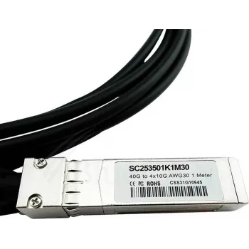 Câble de dérivation à attache directe passif BlueLAN LSWM1QSTK3-BL 40GBASE-CR4 QSFP vers 4x10GBASE-CR SFP+, 1m, AWG30