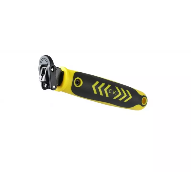 Scie multifonction C.K Tools T0820A avec lames