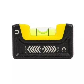 C.K Tools T3483 niveau à bulle de poche avec aimant 67 mm 0,5 mm/m
