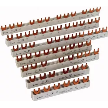 Groupe de distribution précâblé Eaton EVG-3PHAS/N/5MODUL/LS, triphasé + neutre, 5 modules, rouge 215659